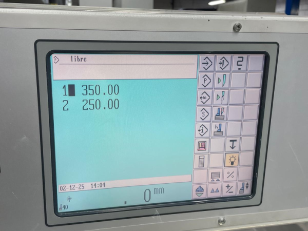 Schneider paper cutter